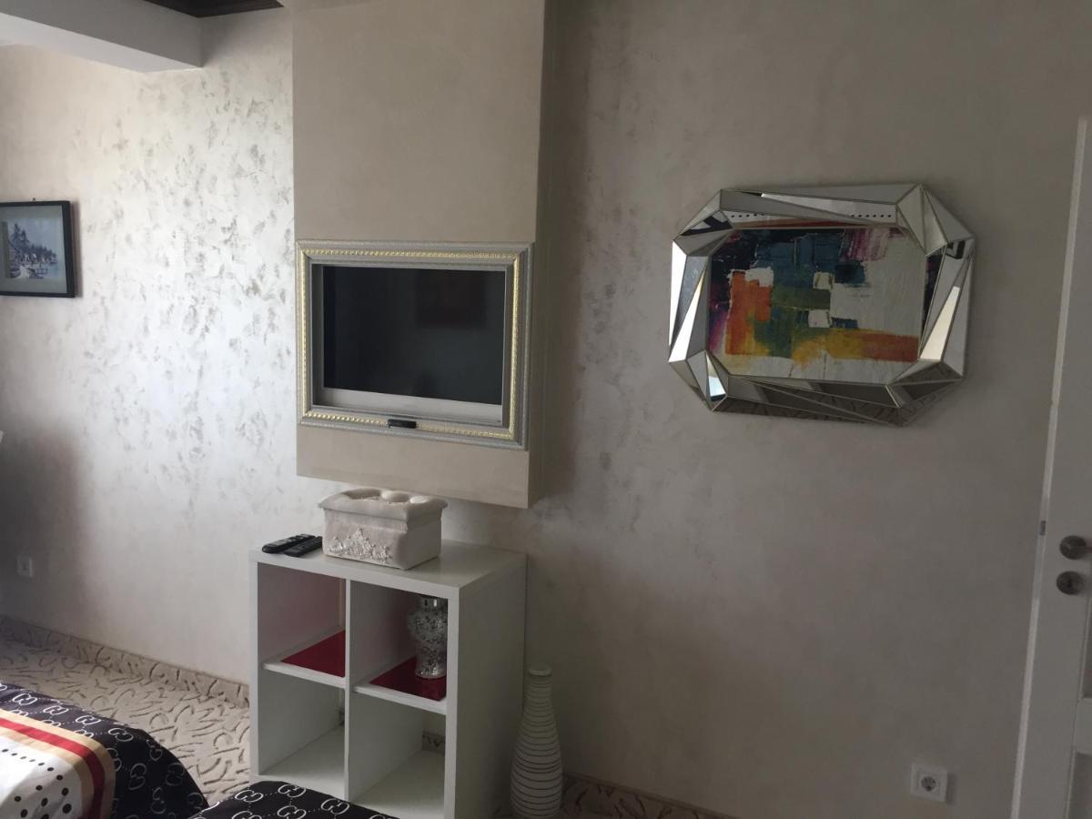 Стаи За Гости Топ Старс Смолян Exteriör bild